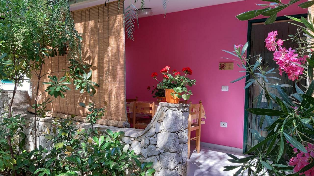 Camping Village Degli Ulivi Маттіната Екстер'єр фото