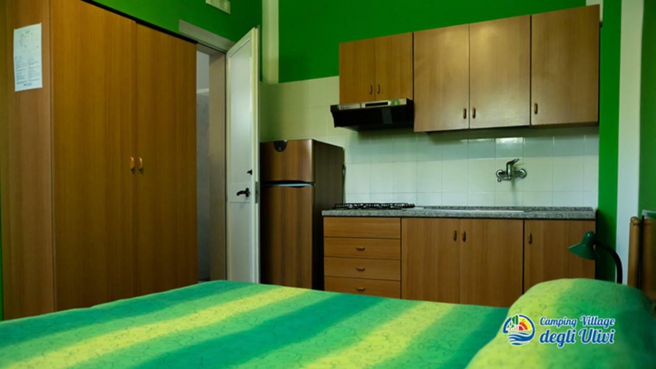 Camping Village Degli Ulivi Маттіната Екстер'єр фото