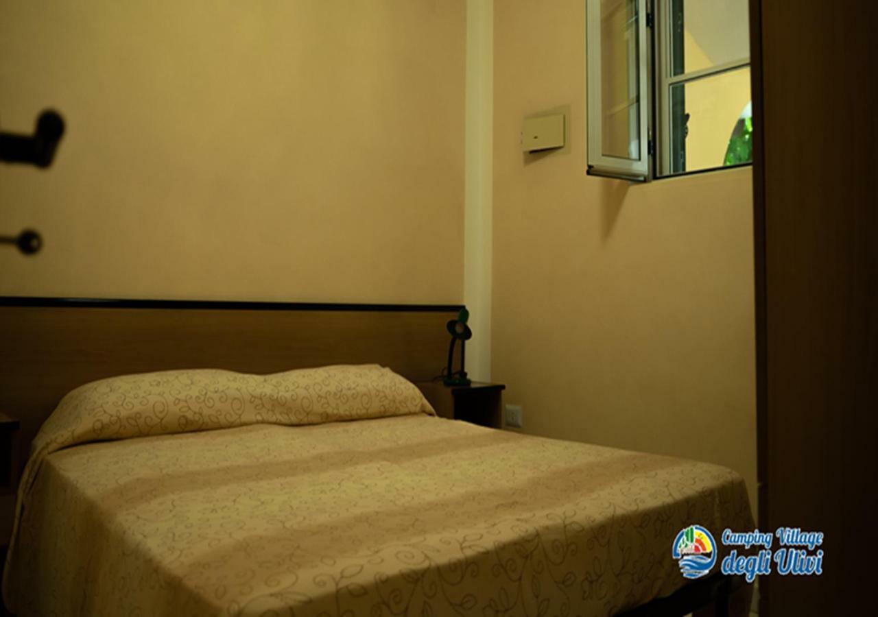 Camping Village Degli Ulivi Маттіната Екстер'єр фото